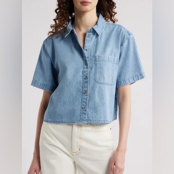 Velvet Heart Tops - Velvet Heart Light Blue short sleeve Button-Down Shirt